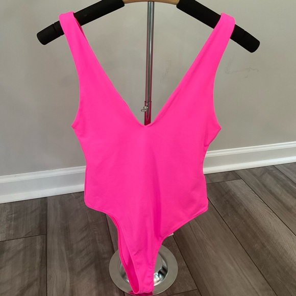 Zara Hot Pink Sleeveless Bodysuit - Picture 1 of 5